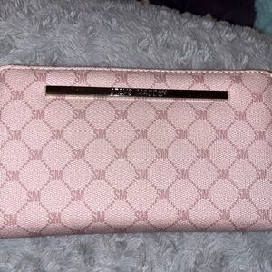 Steve Madden pink wallet